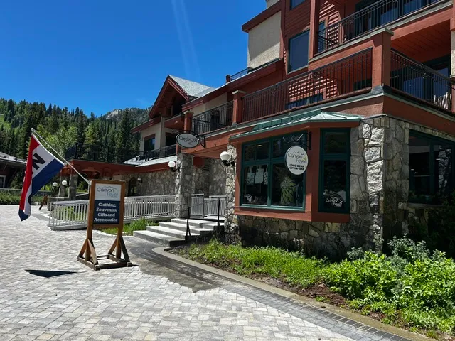 Outdoor building