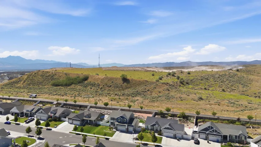 7139 W Hawk View Way, West Jordan, Utah 84081