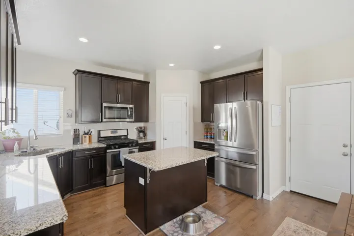 7139 W Hawk View Way, West Jordan, Utah 84081