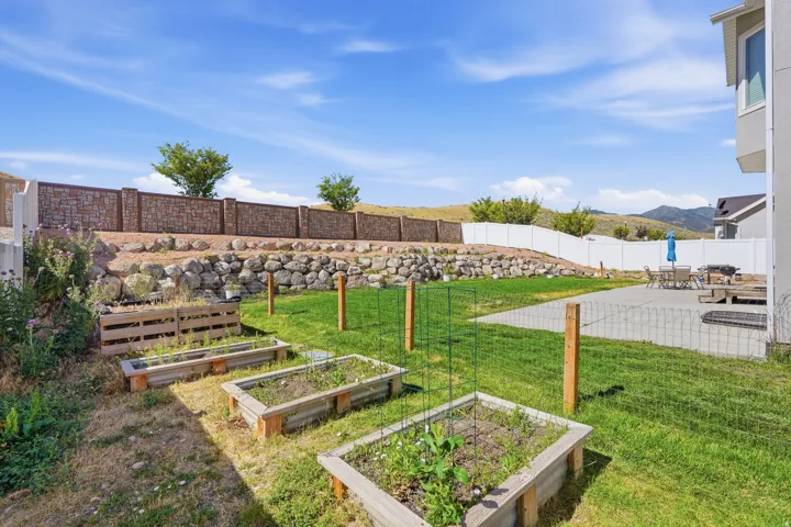 7139 W Hawk View Way, West Jordan, Utah 84081