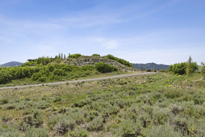 2727 E Canyon Gate Rd, Park City, Utah 84098
