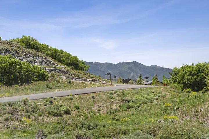 2727 E Canyon Gate Rd, Park City, Utah 84098