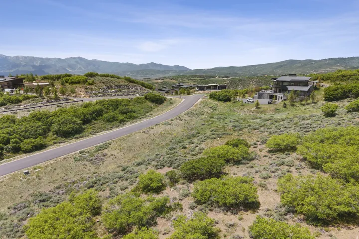 2727 E Canyon Gate Rd, Park City, Utah 84098