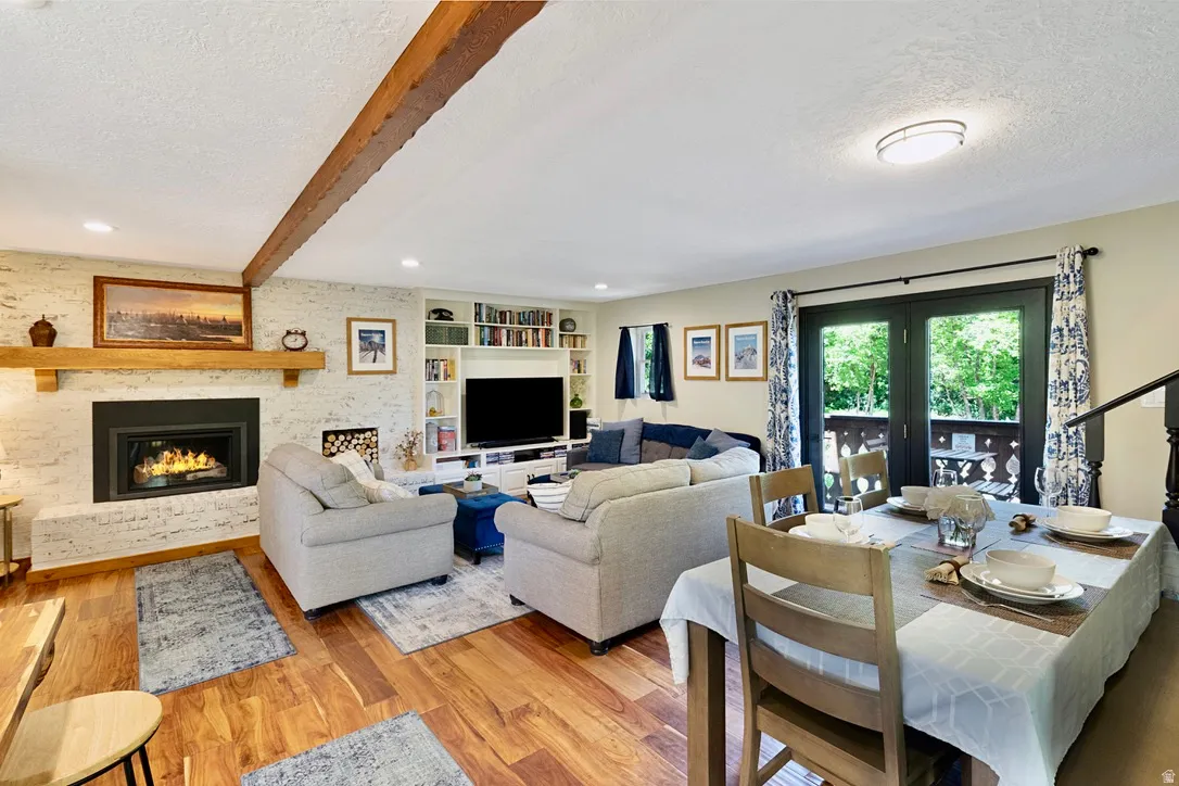 East Side Suite