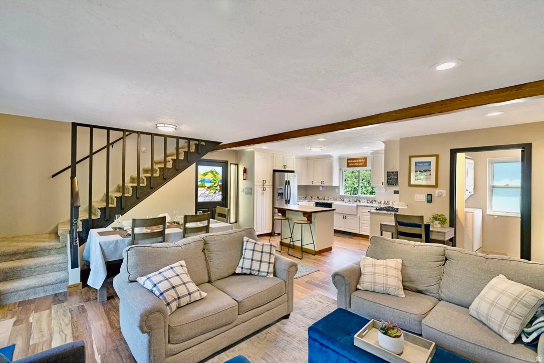 East Side Suite
