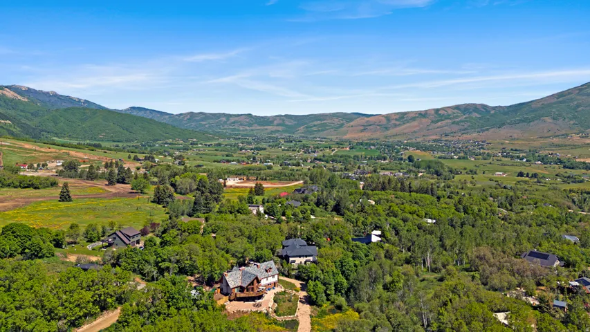 2548 N Nordic Valley Drive Dr, Eden, Utah 84310