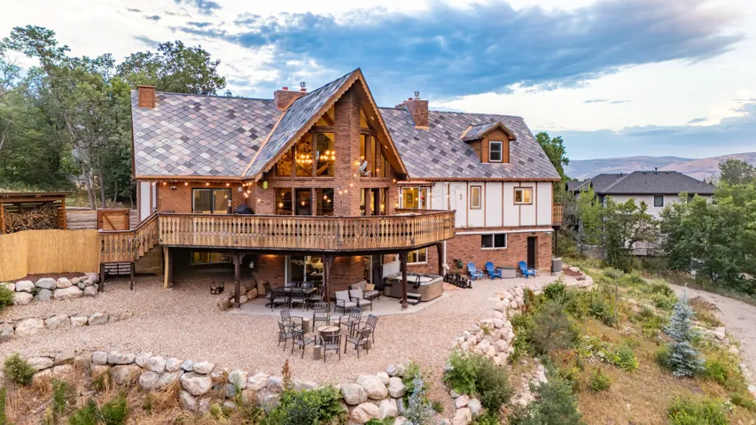 2548 N Nordic Valley Drive Dr, Eden, Utah 84310