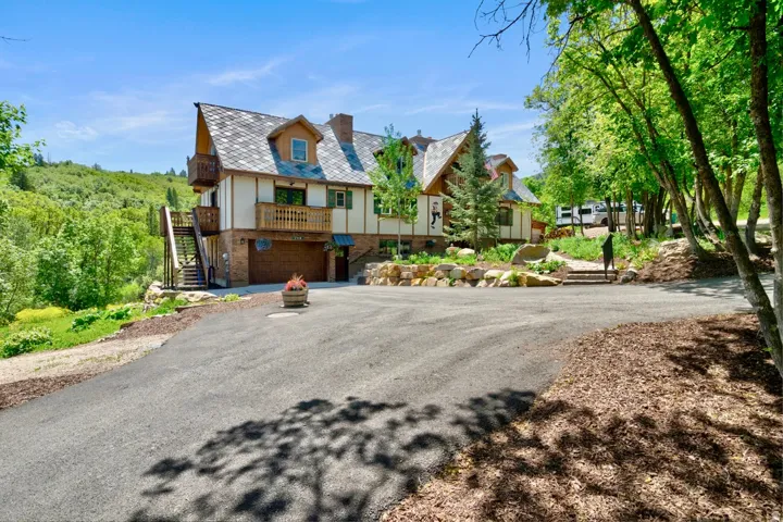 2548 N Nordic Valley Drive Dr, Eden, Utah 84310