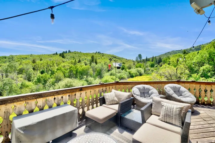 2548 N Nordic Valley Drive Dr, Eden, Utah 84310