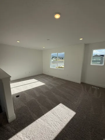 Upstairs Loft/Den