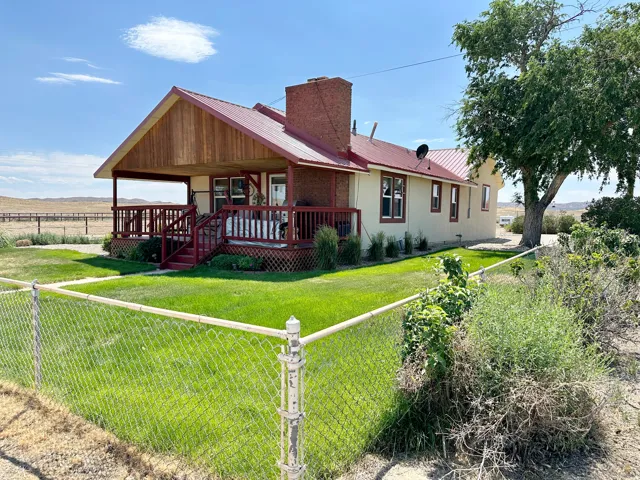 3 bdrm, 1 3/4 bath home.