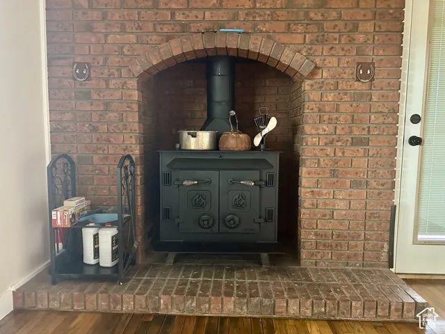 Wood stove