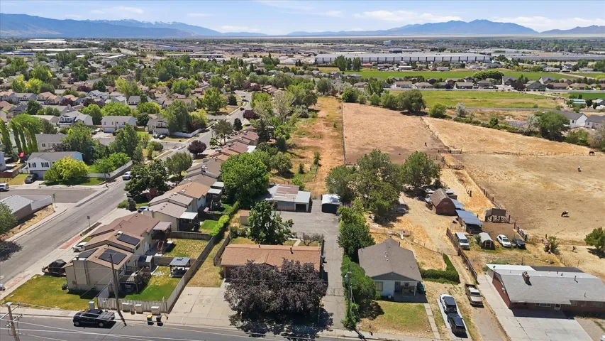 555 W 300 N, Clearfield, Utah 84015