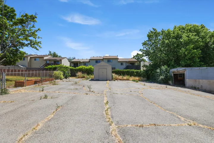 555 W 300 N, Clearfield, Utah 84015