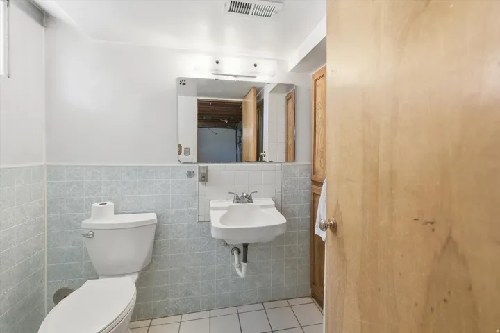 555 W 300 N, Clearfield, Utah 84015