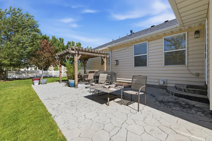 5467 W Mayflower St, West Jordan, Utah 84081