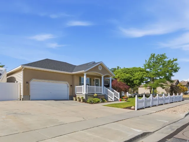 5467 W Mayflower St, West Jordan, Utah 84081