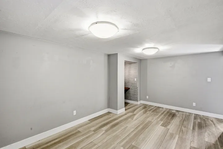 Empty room
