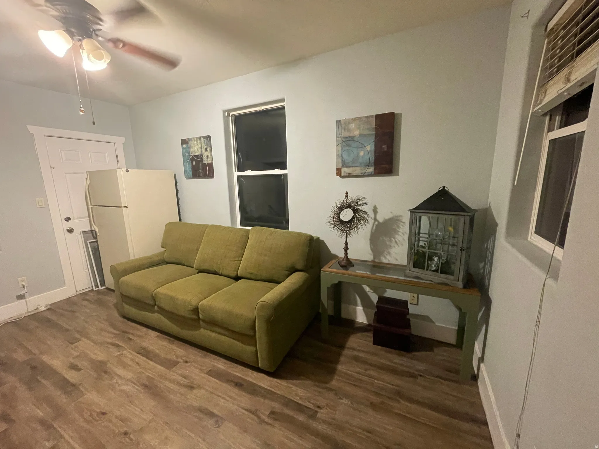 Wood-finish flooring throughout