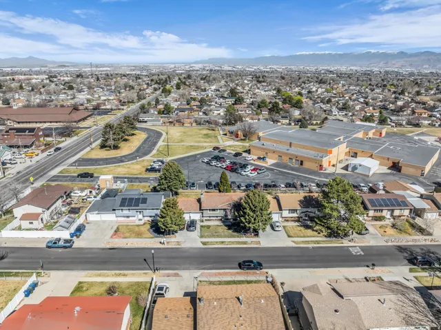 Residential neighborhood with mountain backdrop