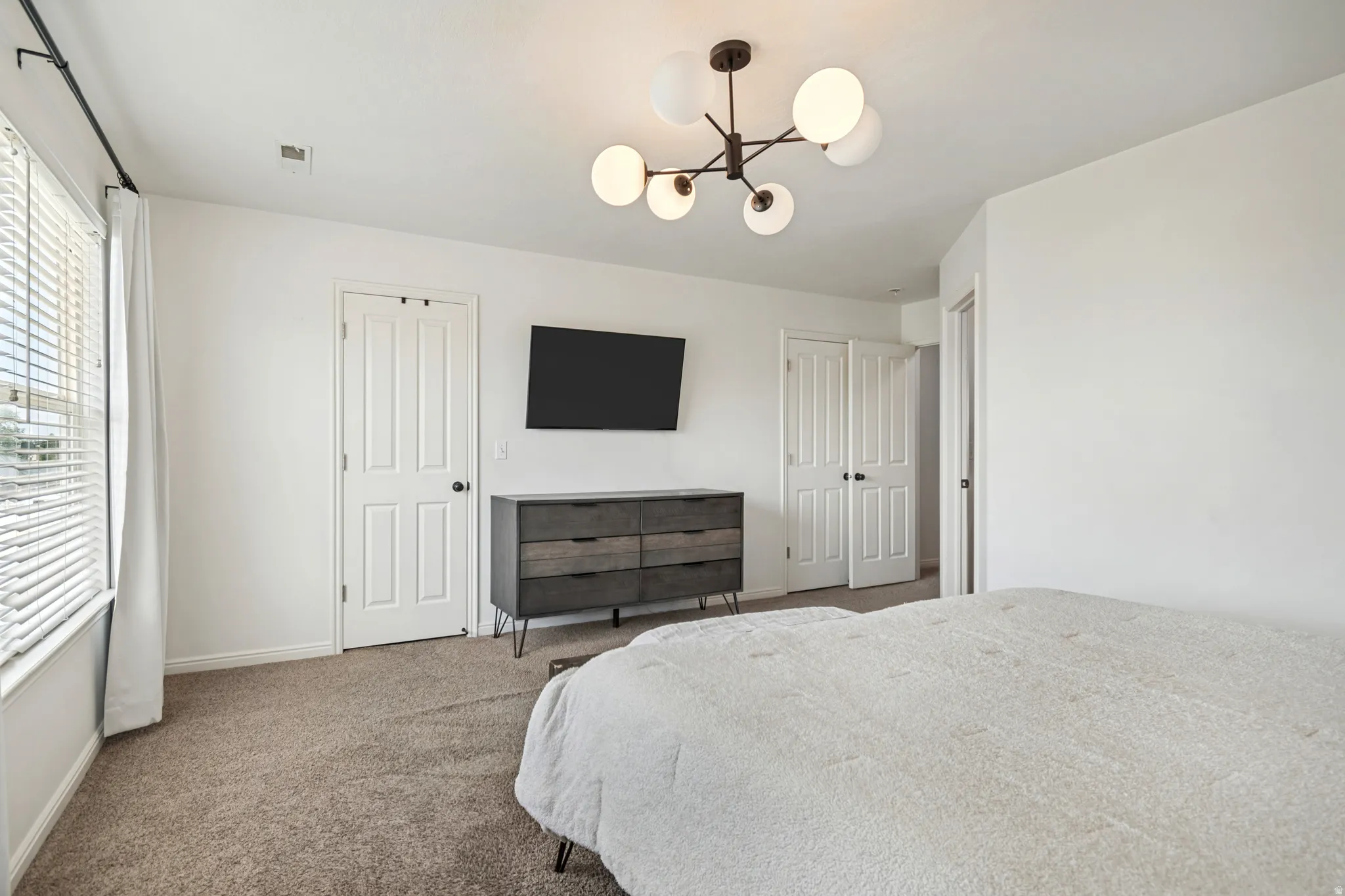 Modern ceiling light fixture with globe shades