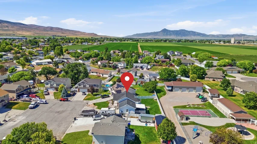 267 E Poplar Ct, Garland, Utah 84312