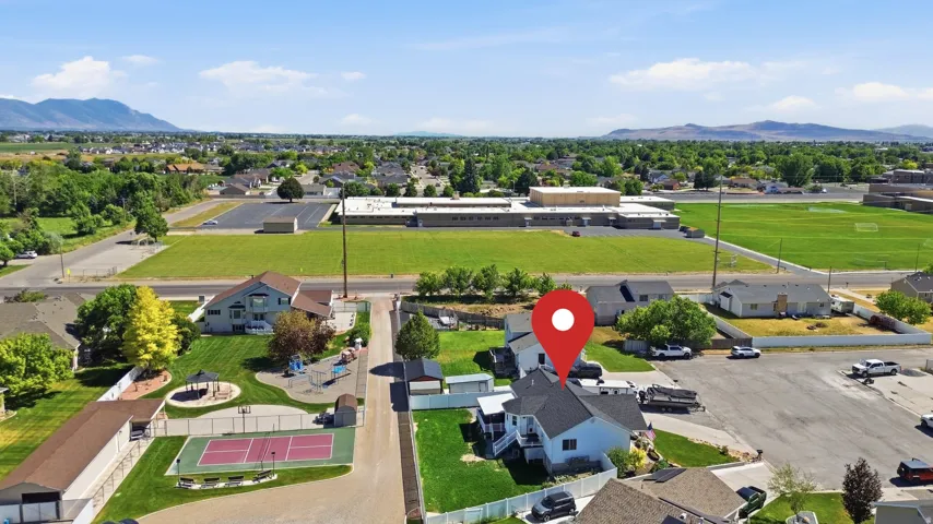 267 E Poplar Ct, Garland, Utah 84312