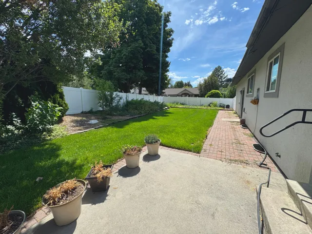 10 N Satsuma, Providence, Utah 84332