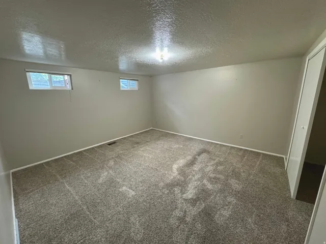 10 N Satsuma, Providence, Utah 84332