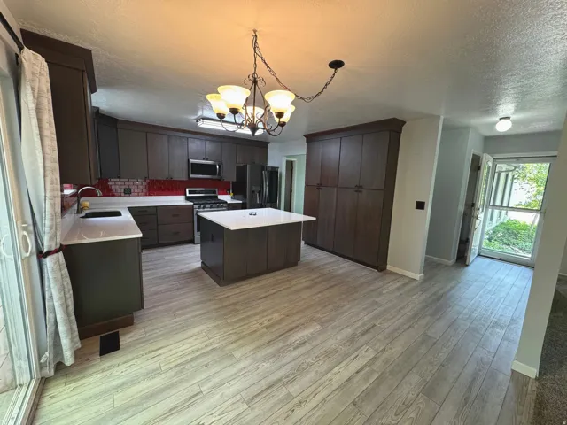 10 N Satsuma, Providence, Utah 84332