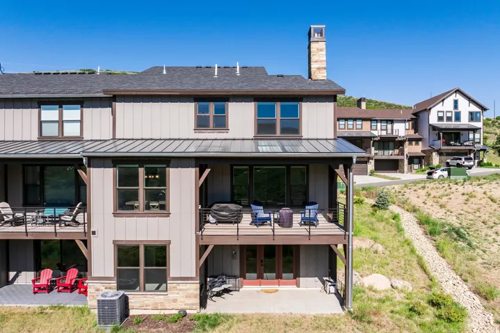 524 W Ascent Dr, Hideout, Utah 84036