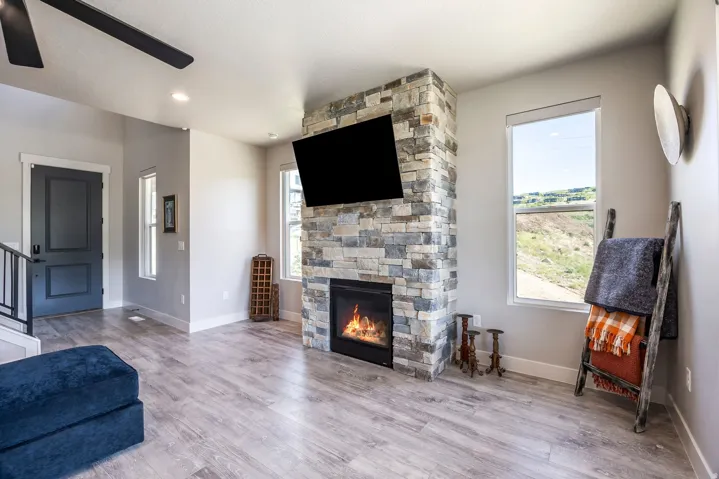524 W Ascent Dr, Hideout, Utah 84036