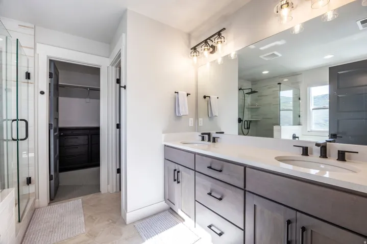524 W Ascent Dr, Hideout, Utah 84036