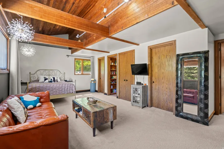 12 N Quiet Meadow Ln, Mapleton, Utah 84664