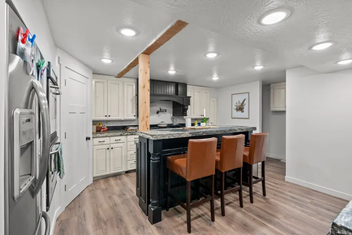 12 N Quiet Meadow Ln, Mapleton, Utah 84664