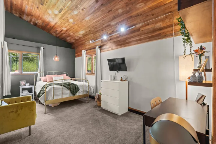12 N Quiet Meadow Ln, Mapleton, Utah 84664