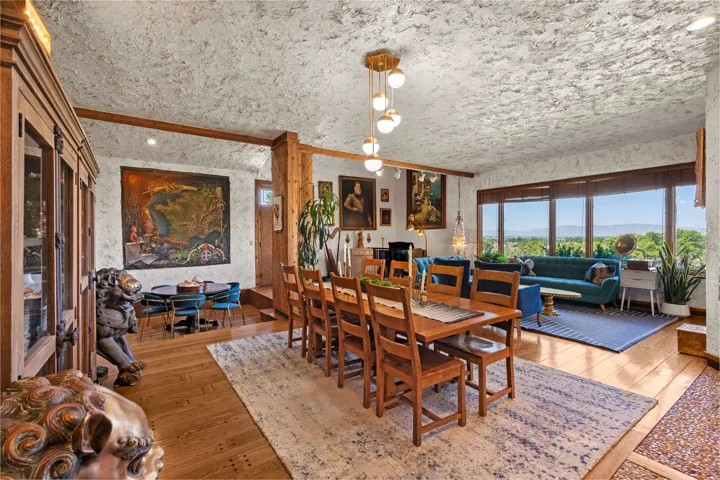 12 N Quiet Meadow Ln, Mapleton, Utah 84664