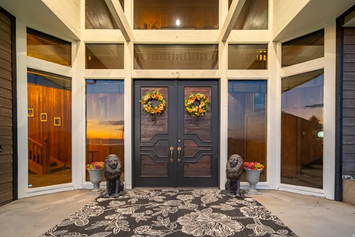 12 N Quiet Meadow Ln, Mapleton, Utah 84664