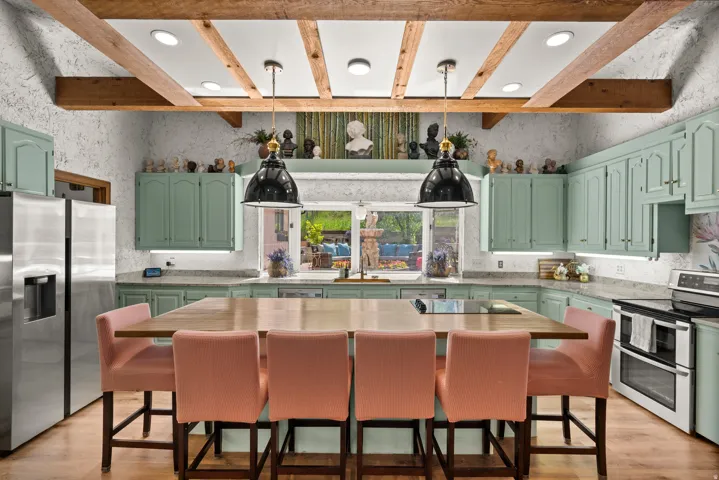 12 N Quiet Meadow Ln, Mapleton, Utah 84664
