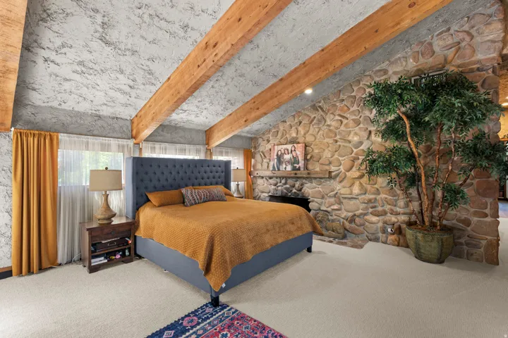 12 N Quiet Meadow Ln, Mapleton, Utah 84664
