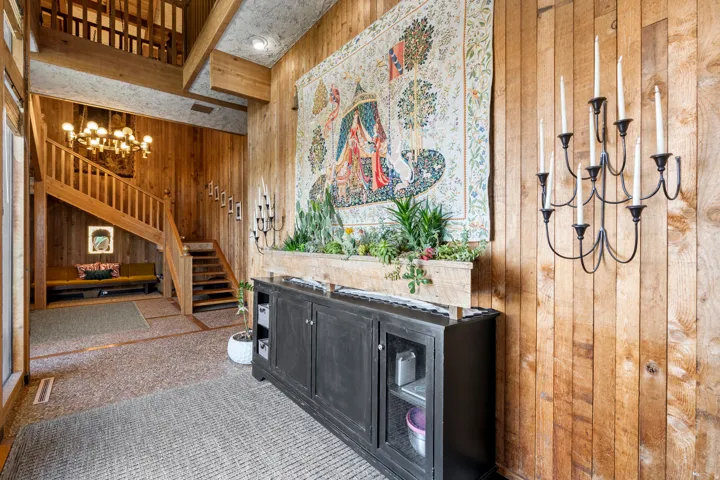 12 N Quiet Meadow Ln, Mapleton, Utah 84664