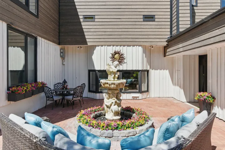 12 N Quiet Meadow Ln, Mapleton, Utah 84664