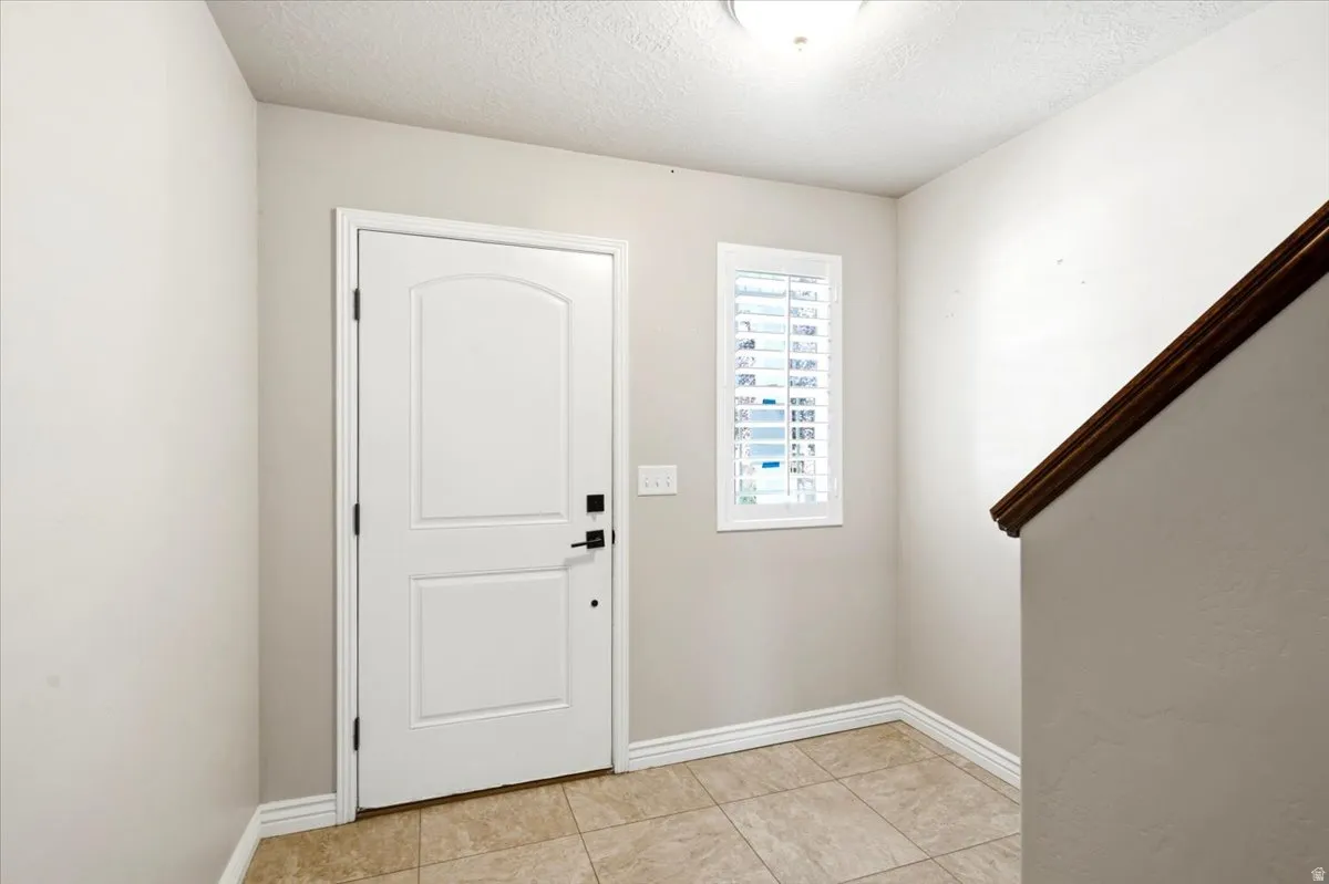 Entry View 1