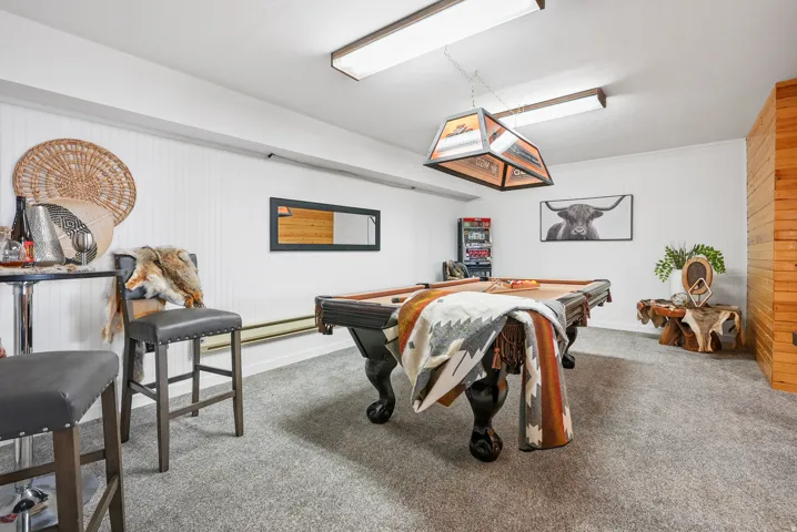 Game room