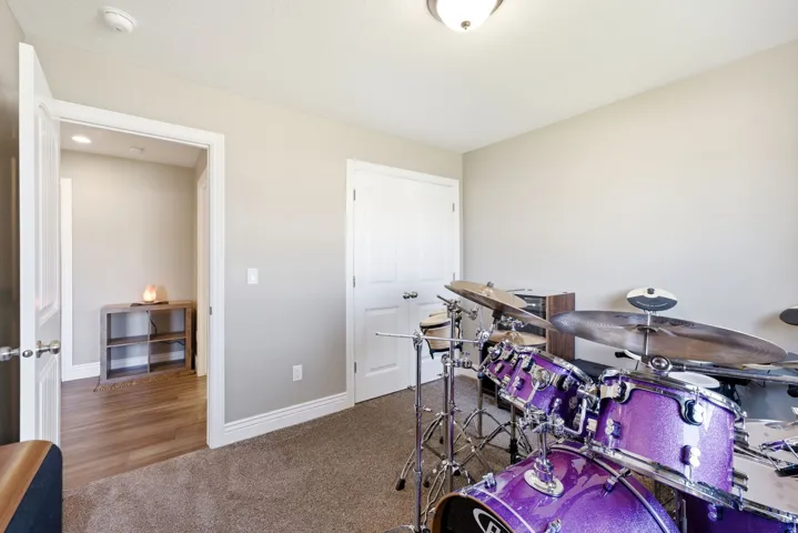 83 S Mustang Ridge Rd, Grantsville, Utah 84029