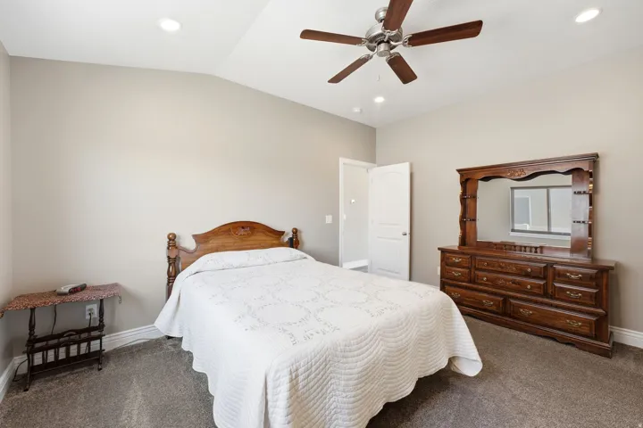 83 S Mustang Ridge Rd, Grantsville, Utah 84029