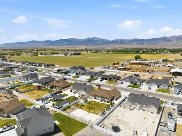 83 S Mustang Ridge Rd, Grantsville, Utah 84029