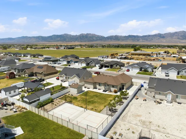 83 S Mustang Ridge Rd, Grantsville, Utah 84029