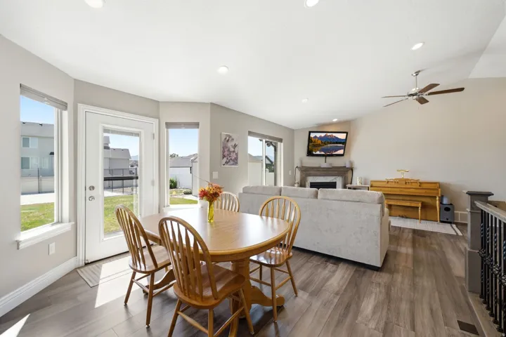 83 S Mustang Ridge Rd, Grantsville, Utah 84029