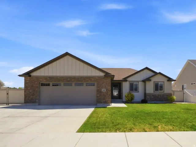 83 S Mustang Ridge Rd, Grantsville, Utah 84029